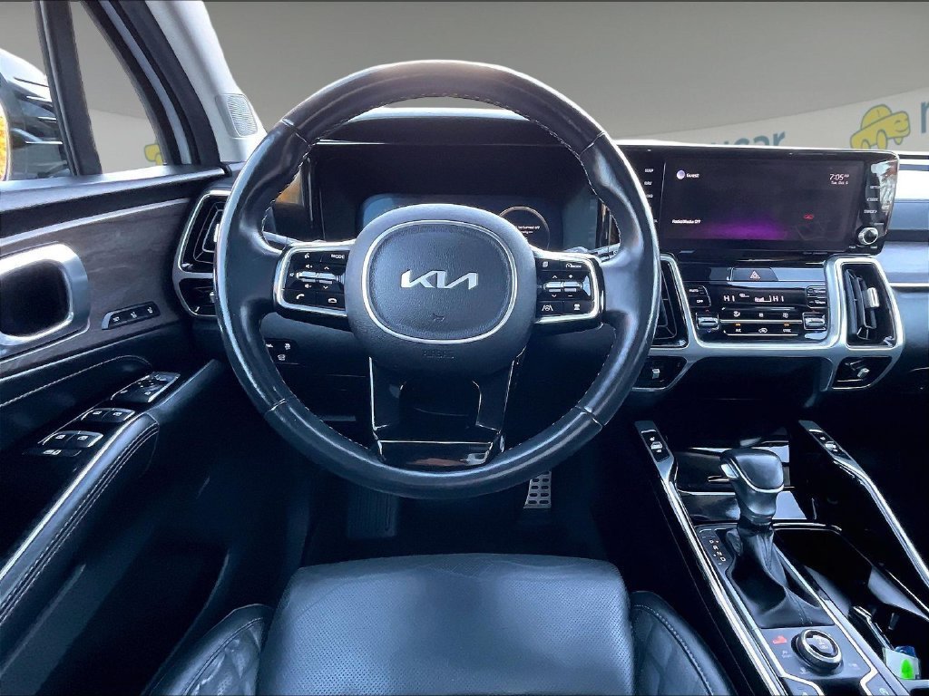 Used 2022 Kia Sorento SX Prestige AWD/4WD image 17