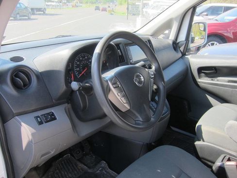 Used 2020 Nissan NV200 SV FWD image 8