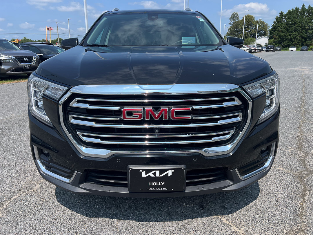 Used 2022 GMC Terrain SLT w/ Tech Package AWD/4WD image 11