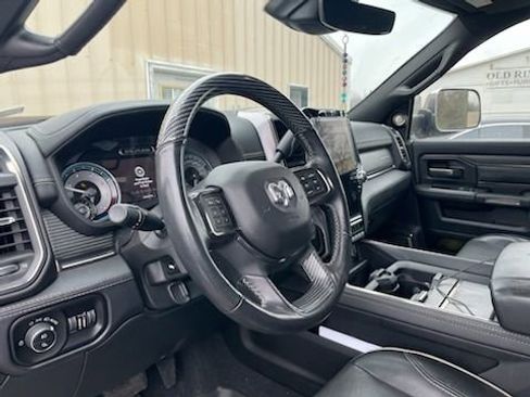 Used 2019 RAM 2500 Limited AWD/4WD image 6