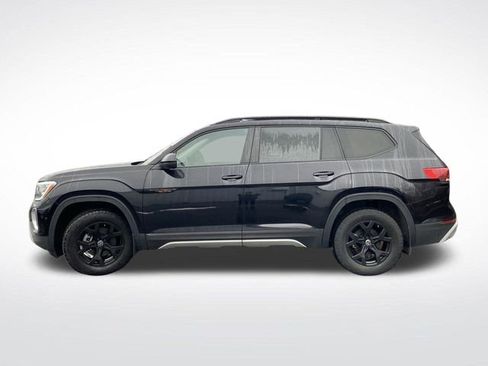 Used 2024 Volkswagen Atlas Peak Edition SEL image 14