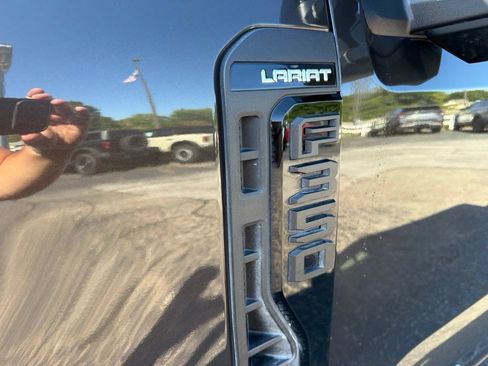 Used 2024 Ford F350 Lariat w/ Tremor Off-Road Package AWD/4WD image 12