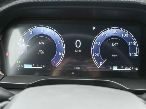 New 2025 Jeep Grand Cherokee L Laredo image 34