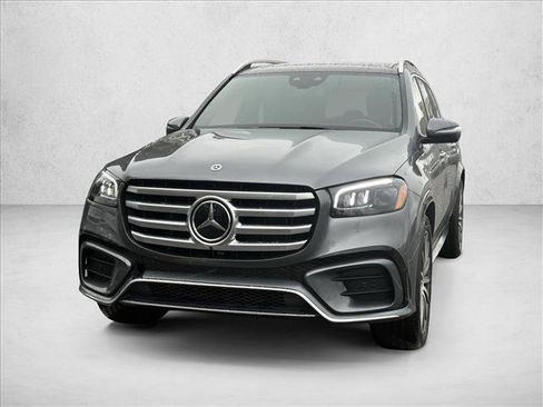 Certified 2025 Mercedes-Benz GLS 450 4MATIC image 5