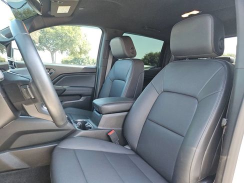 Used 2024 GMC Canyon Elevation w/ Elevation Premium Package RWD image 13
