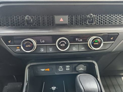 Used 2025 Honda CR-V Sport-L image 18