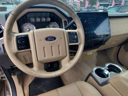 Used 2008 Ford F350 Lariat image 16
