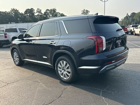 Used 2023 Hyundai Palisade SEL w/ Cargo Package FWD image 6