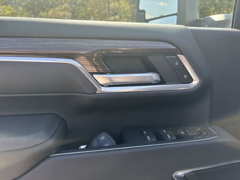 New 2025 Chevrolet Silverado 3500 LT w/ Convenience Package image 16