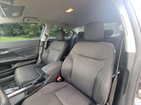 Used 2014 Honda Civic LX image 10