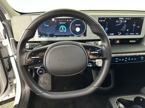 Used 2024 Hyundai Ioniq 5 SE RWD image 14
