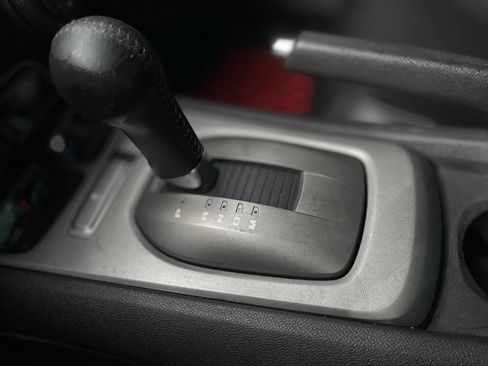 Used 2010 Chevrolet Camaro SS RWD image 17