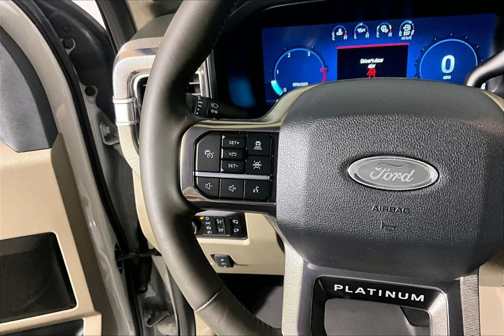Used 2026 Ford F350 Platinum w/ Platinum Plus Package AWD/4WD image 14