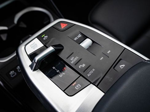 Certified 2025 BMW X2 xDrive28i image 30