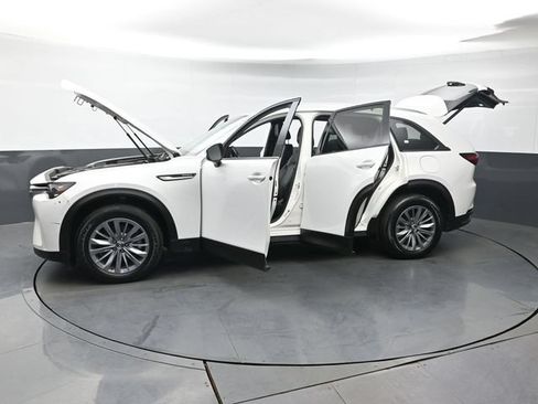Certified 2024 MAZDA CX-90 Plug-In Hybrid w/ Preferred AWD/4WD image 43