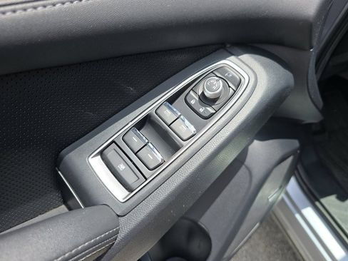 Used 2023 Subaru Ascent Touring image 34