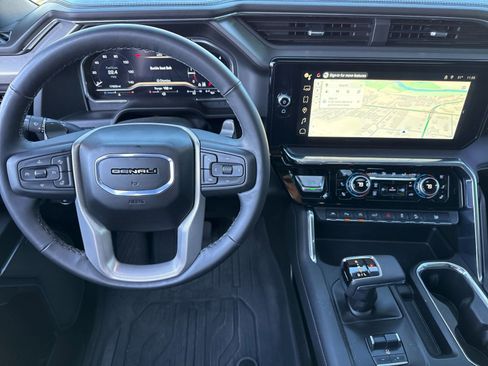 Used 2024 GMC Sierra 1500 Denali image 13