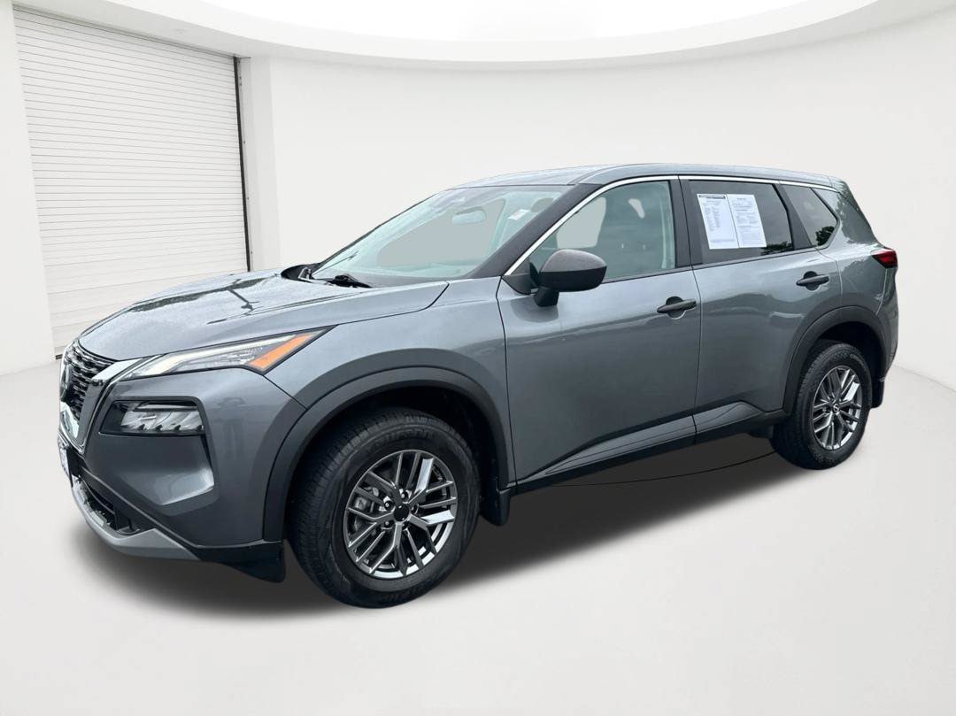 Used 2023 Nissan Rogue S AWD/4WD image 1