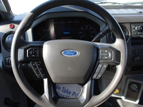 Used 2021 Ford F650 2WD Regular Cab Super Duty image 7