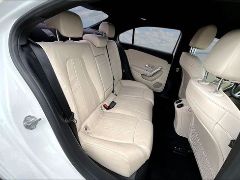 Used 2019 Mercedes-Benz A 220 image 24