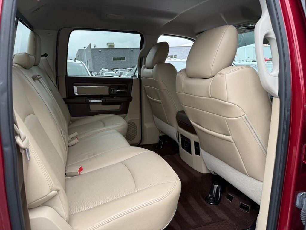 Used 2015 RAM 3500 Laramie w/ Convenience Group AWD/4WD image 11