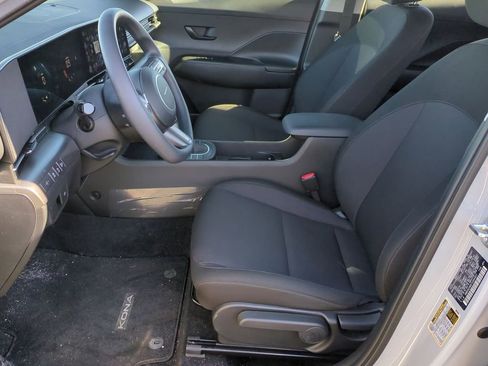Certified 2026 Hyundai Kona SE AWD/4WD image 21