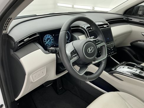 Used 2023 Hyundai Tucson Limited image 13