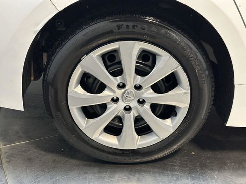 Used 2023 Toyota Corolla LE image 16