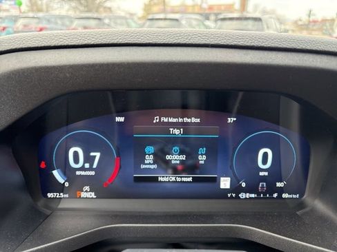 Used 2025 Ford Explorer ST-Line image 11