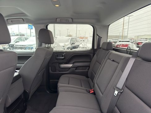 Used 2018 Chevrolet Silverado 1500 LT w/ All Star Edition image 32