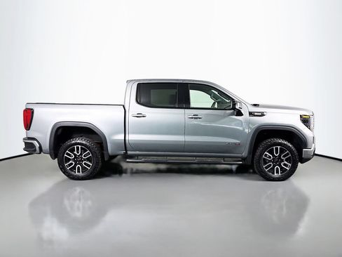Certified 2026 GMC Sierra 1500 AT4 w/ Technology Package AWD/4WD image 8