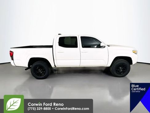 Used 2020 Toyota Tacoma SR AWD/4WD image 10