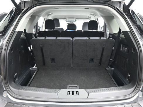 Used 2025 Ford Explorer Active image 21