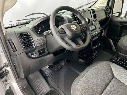 Used 2024 RAM ProMaster 3500 w/ Convenience Group image 10