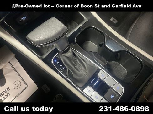 Used 2024 Hyundai Tucson SE image 23