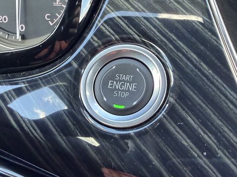 Certified 2024 Cadillac XT6 Premium Luxury w/ Technology Package image 27