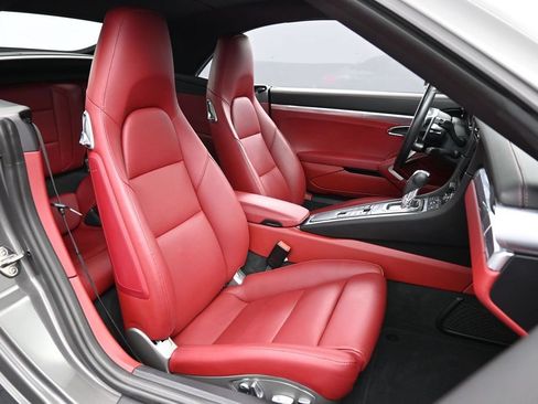 Certified 2017 Porsche 911 Carrera 4S AWD/4WD image 28