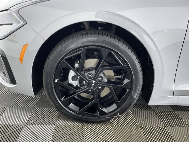 New 2027 Kia K5 GT-Line AWD/4WD image 17