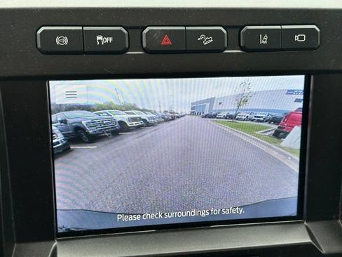 Used 2021 Ford F250 Lariat w/ Lariat Ultimate Package AWD/4WD image 29