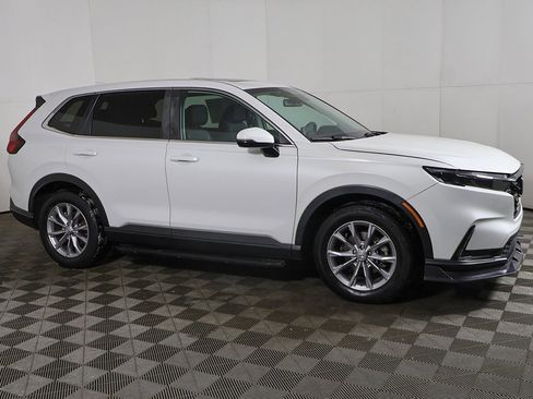Used 2024 Honda CR-V EX image 14