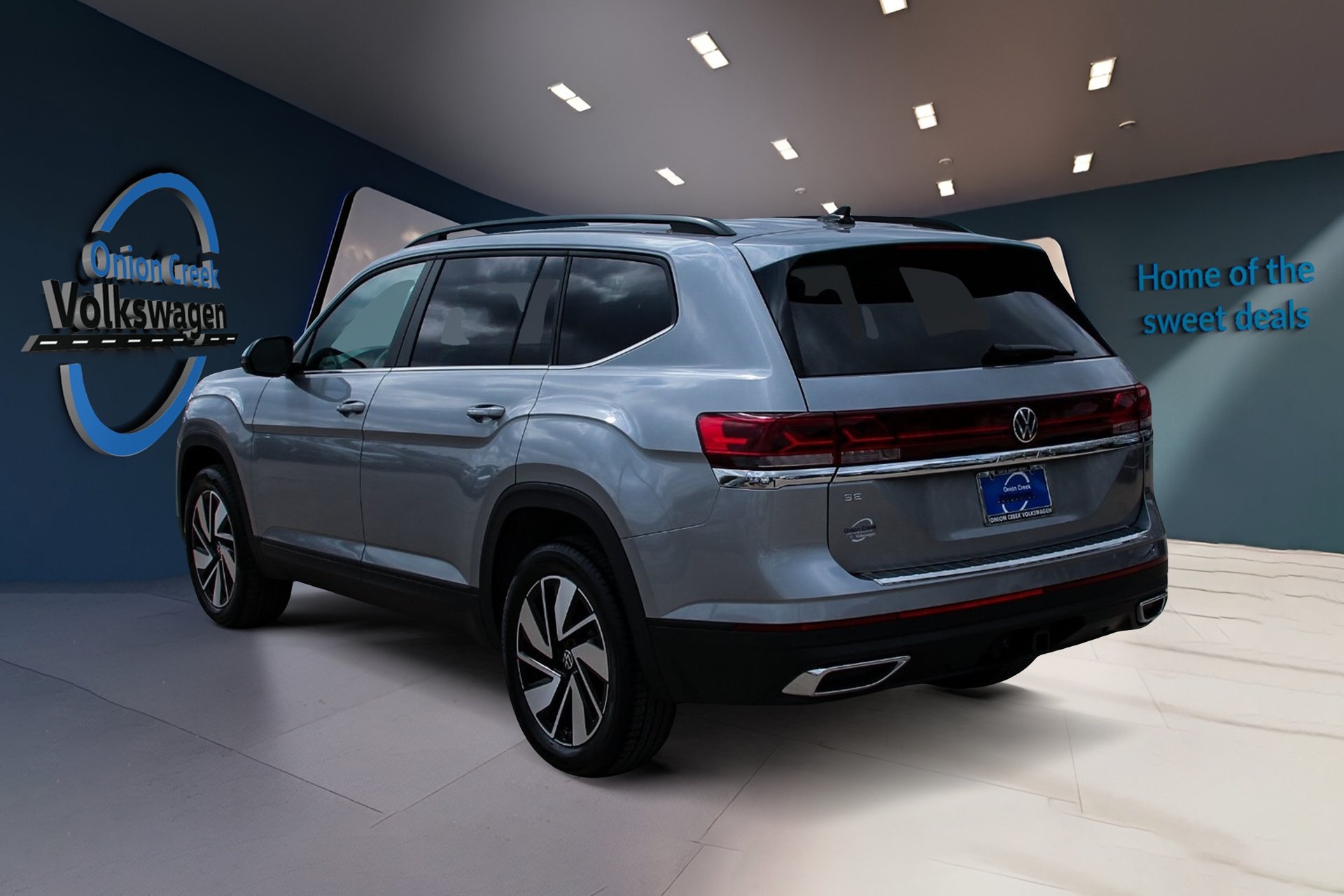 Used 2026 Volkswagen Atlas SE FWD image 6