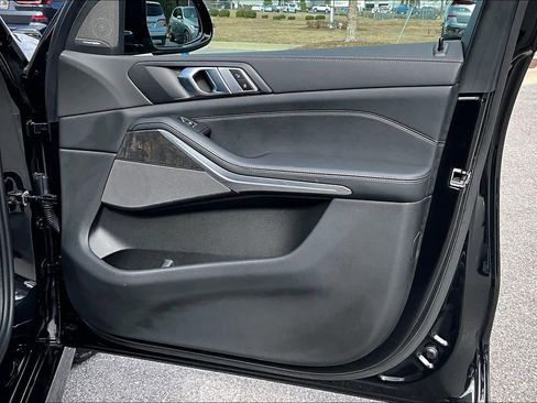 Used 2025 BMW X5 xDrive40i image 26