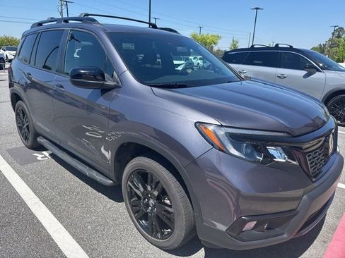 Used 2019 Honda Passport Sport image 3