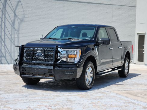 Used 2022 Ford F150 XLT w/ Equipment Group 302A High AWD/4WD image 4