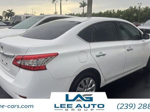 Used 2015 Nissan Sentra S FWD image 3