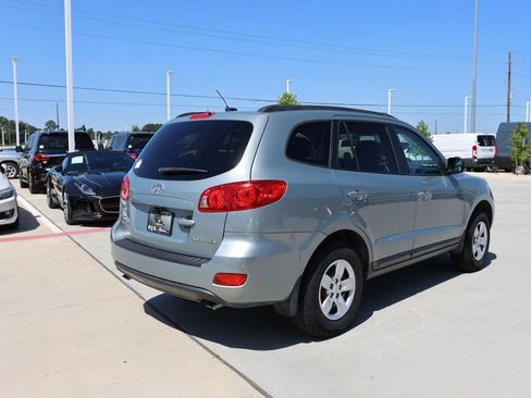 Used 2009 Hyundai Santa Fe GLS image 6