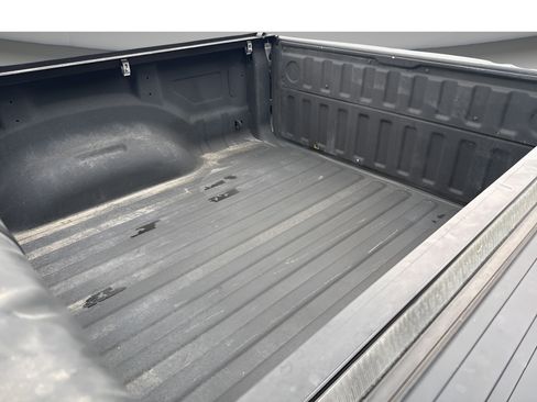Used 2023 RAM 1500 Laramie AWD/4WD image 13