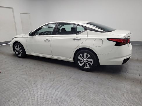 Used 2023 Nissan Altima 2.5 S FWD image 3