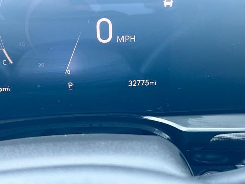 Used 2025 Buick Envista Preferred FWD image 19