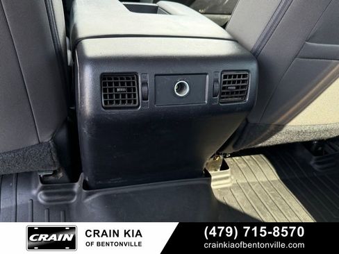 Used 2018 Toyota Tundra SR5 w/ SR5 Upgrade Package AWD/4WD image 27